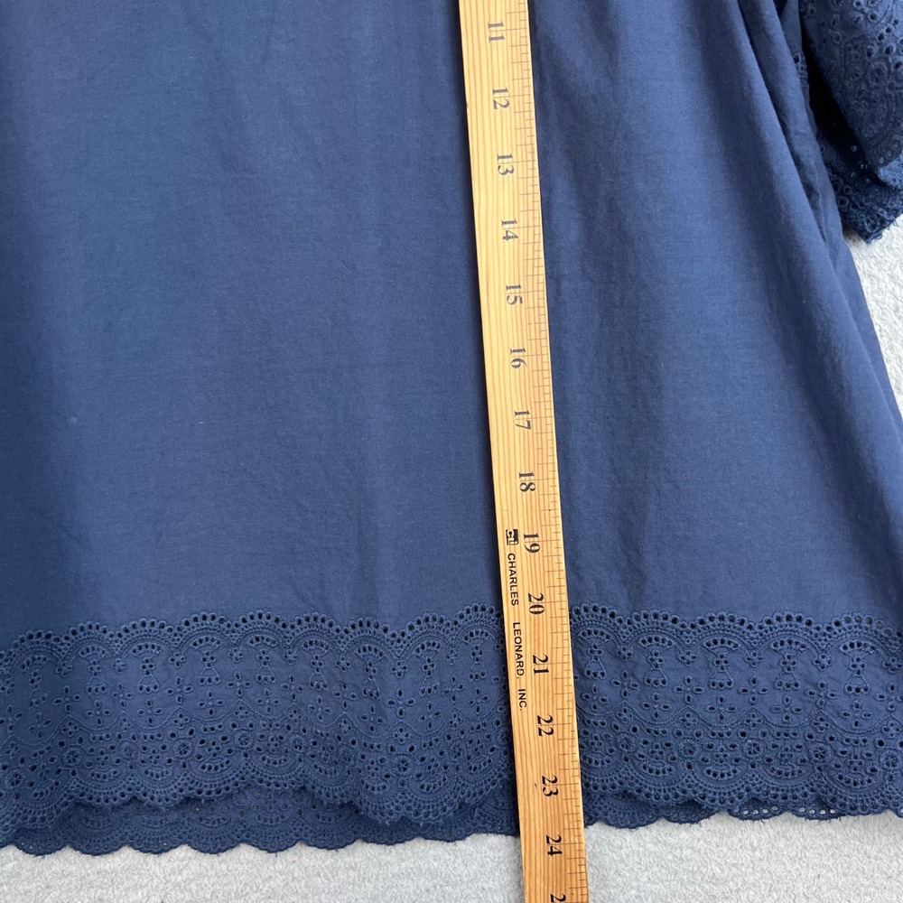 Evereve Navy Blue Eyelet Embroidered V-Neck Cotton Blouse XL - Picture 5 of 9